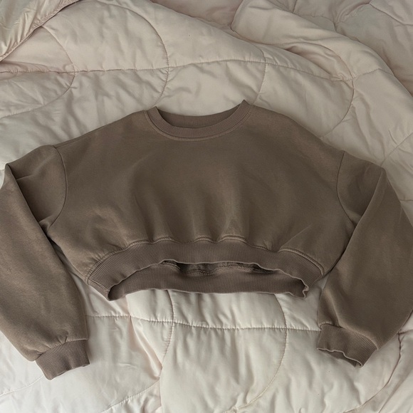Primark Taupe Sweatshirt - Picture 1 of 2